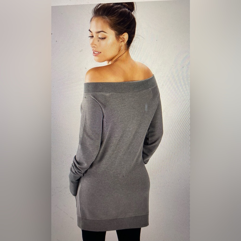 Fabletics Zaylee Off Shoulder Pullover, NWT.
